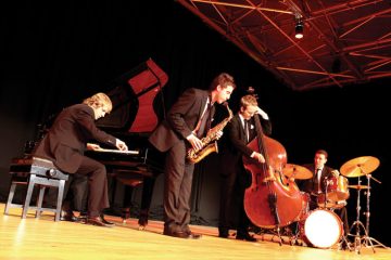 coolcats live swing band for hire 759x500 1