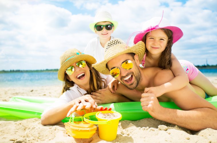 Branson and Clooney? We’d rather go with family 8 AdobeStock 101916955